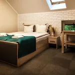 Pawie Oczko 3* Tylice