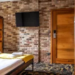 Pawie Oczko 3* Tylice