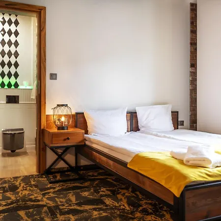 Pawie Oczko Hotel apartamentowy